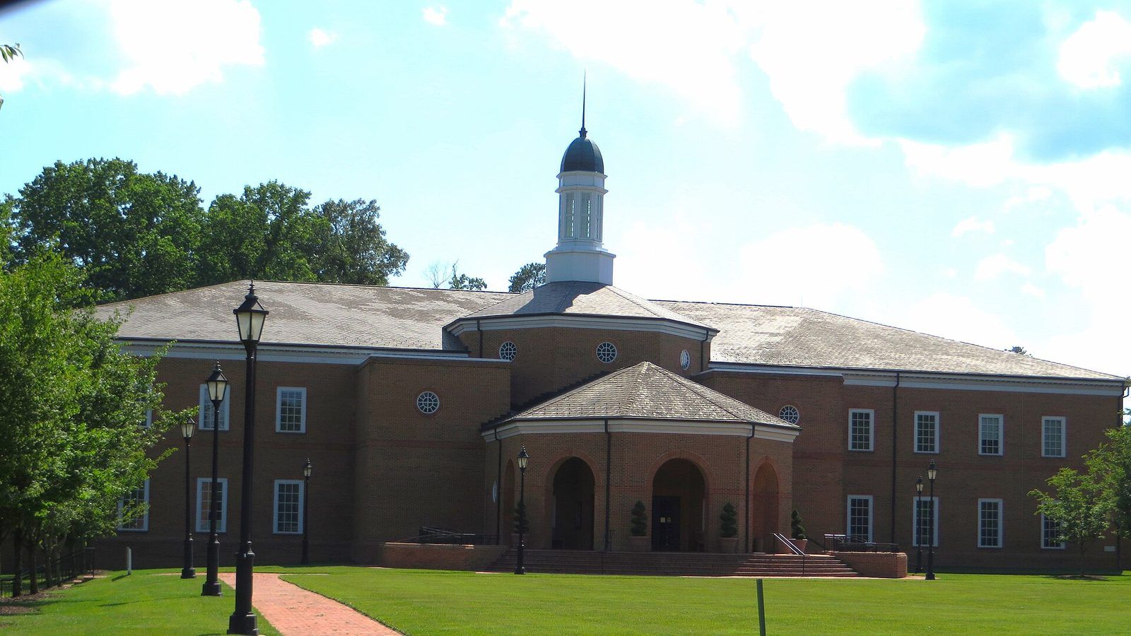 York-Poquoson Courthouse, Yorktown, Virginia (14239310959)