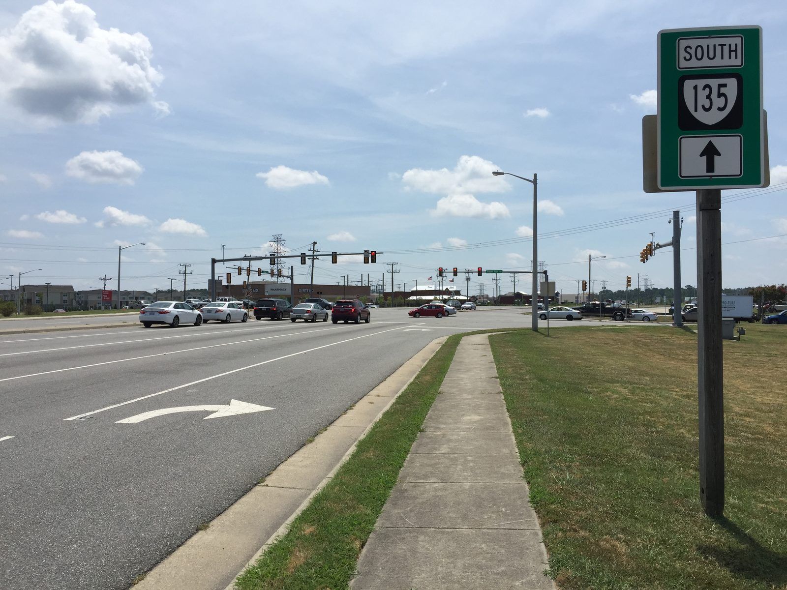 2017-07-13 12 33 29 View south along Virginia State Route 135 (College Drive) at Hampton Roads Parkway in Suffolk, Virginia